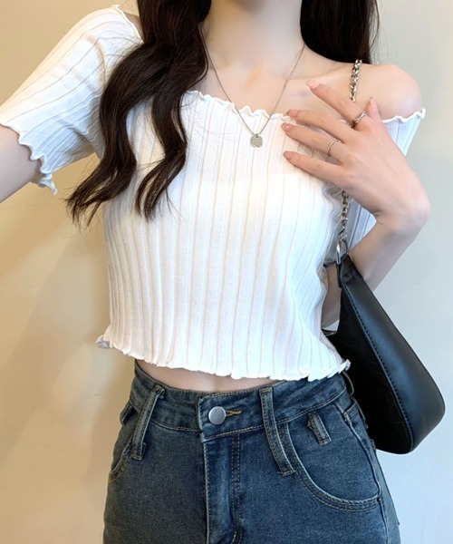 JUN⭐︎ Bourgine フリル ショート丈 カットソー JUN様専用⭐︎ Bourgine フリル ショート丈 カットソー - メルカリ
