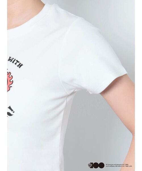 EVRIS(エヴリス)の「10周年記念【ワーナーコラボ】プリントショートTシャツ(Tシャツ/カットソー・レディース・ブラック/ホワイト・FREE)」の18枚目の写真