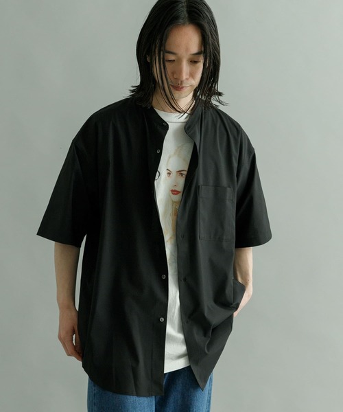 URBAN RESEARCH（アーバンリサーチ）の「『吸水速乾/接触冷感/UVカット』DryCoolバンドオーバーショートスリーブシャツ（シャツ/ブラウス・メンズ・グレー系その他/ブラック/ベージュ・LARGE/MEDIUM）」の4枚目の写真