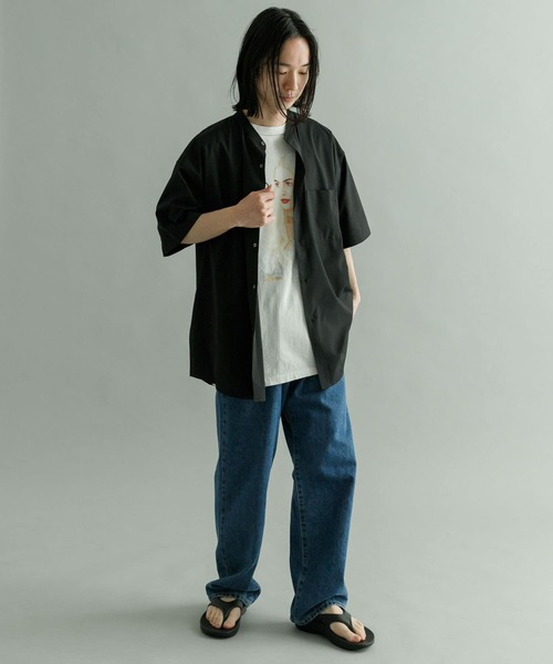 URBAN RESEARCH（アーバンリサーチ）の「『吸水速乾/接触冷感/UVカット』DryCoolバンドオーバーショートスリーブシャツ（シャツ/ブラウス・メンズ・グレー系その他/ブラック/ベージュ・LARGE/MEDIUM）」の13枚目の写真