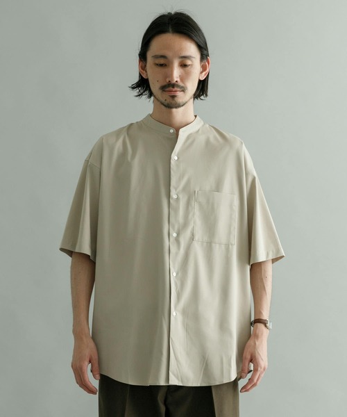 URBAN RESEARCH（アーバンリサーチ）の「『吸水速乾/接触冷感/UVカット』DryCoolバンドオーバーショートスリーブシャツ（シャツ/ブラウス・メンズ・グレー系その他/ブラック/ベージュ・LARGE/MEDIUM）」の21枚目の写真
