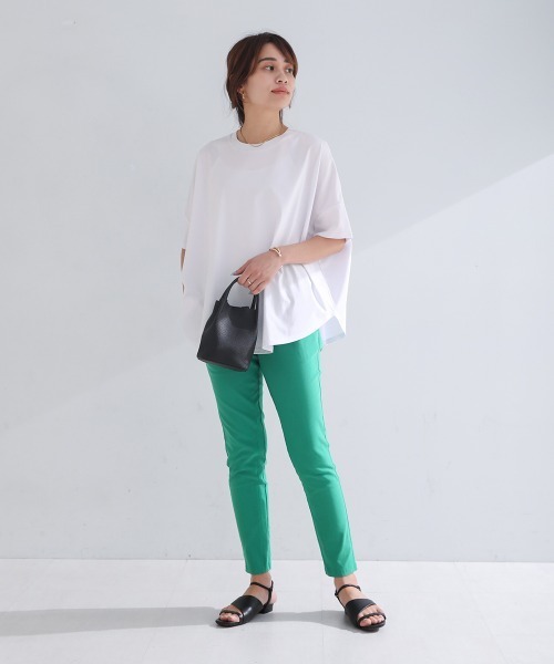 Bou Jeloud(ブージュルード)の「ドライコットンバックロゴTシャツ(Tシャツ/カットソー・レディース・イエロー/グレイッシュベージュ/ホワイト/ブラック・FREE)」の6枚目の写真