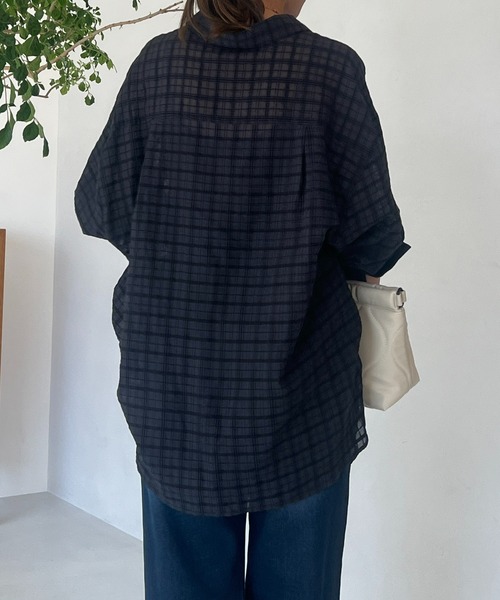 un dix cors(アンディコール)の「サッカーチェックチュニックシャツ(シャツ/ブラウス・レディース・チャコールグレー/オフホワイト・FREE)」の3枚目の写真