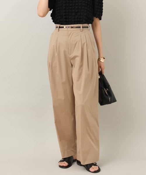 a.v.v(アーヴェヴェ)の「【洗える】タックボリュームワイドパンツ(その他パンツ・レディース・ベージュ/カーキ・34/36/38/40/42)」の2枚目の写真