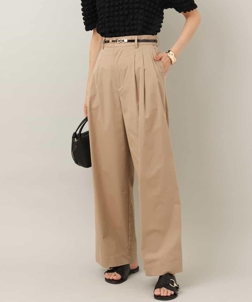 a.v.v(アーヴェヴェ)の「【洗える】タックボリュームワイドパンツ(その他パンツ・レディース・ベージュ/カーキ・34/36/38/40/42)」の3枚目の写真