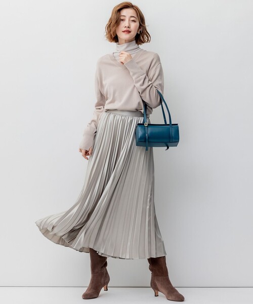 23区(ニジュウサンク)の「【洗える】シルクコットン Vネック ニット(ニット/セーター・レディース・ベージュ系/ダルブルー系/ライトグレー系/ブラック系・32)」の9枚目の写真