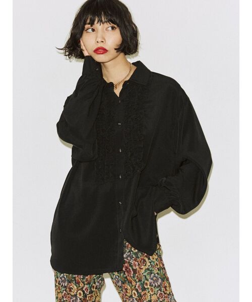 jouetie（ジュエティ）の「ドレスシャツ（シャツ/ブラウス・レディース・ブラック/ブルー/アイボリー・MEDIUM）」の6枚目の写真