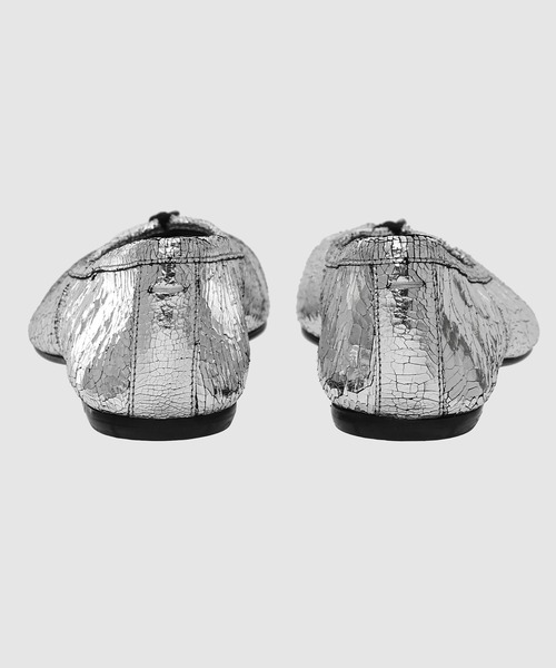 Maison Margiela(メゾンマルジェラ)の「Ballerina(バレエシューズ・レディース・シルバー・37.5/37/36/38)」の4枚目の写真