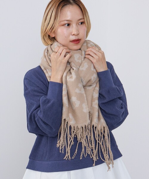 BEAMS HEART（ビームスハート）の「レオパード柄ジャカード ストール（ストール/ショール・レディース・ベージュ/チャコールグレー/ブラウン系その他4/ミント/ホワイト系その他5/グリーン系その他/レッド系その他7・ONE SIZE）」の8枚目の写真