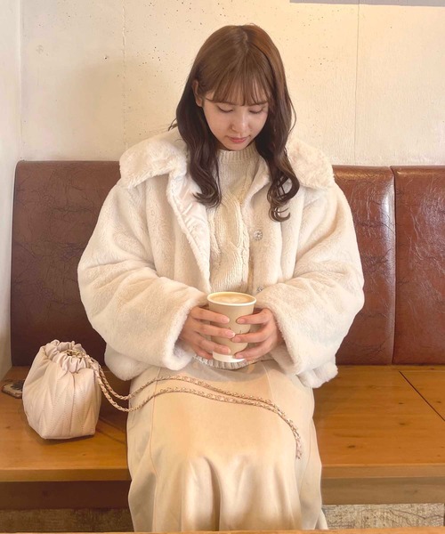 AS KNOW AS plus（アズノゥアズプラス）の「☆衿とボタン ゆるっと