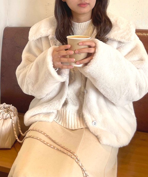 AS KNOW AS plus（アズノゥアズプラス）の「☆衿とボタン ゆるっと