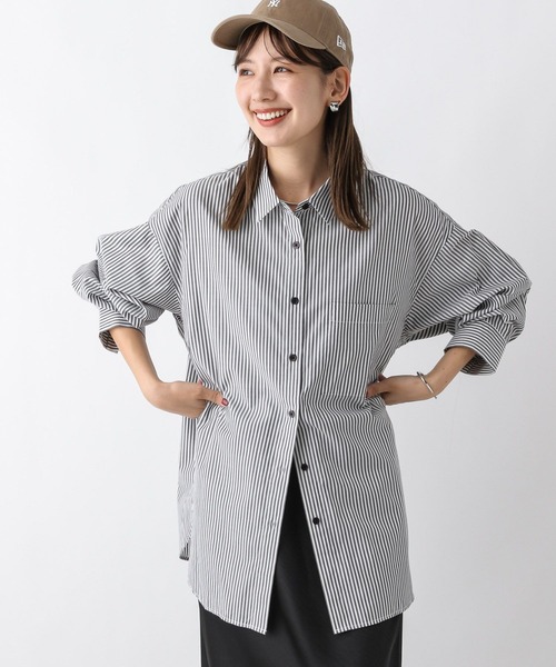 LEPSIM（レプシィム）の「ストライプシャツ　908986（シャツ/ブラウス・レディース・グレイッシュベージュ/ブラック/ブラウン/ブルー・FREE）」の2枚目の写真