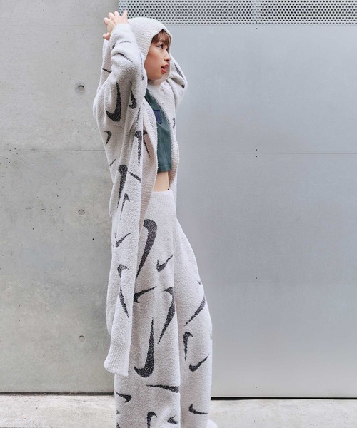 NIKE(ナイキ)の「NIKE Women's Loose Long Knit Cardigan / ナイキ ウィメンズ ルーズ ロング ニット カーディガン 【SP】(カーディガン/ボレロ・レディース・グレー・S/L/M)」の11枚目の写真