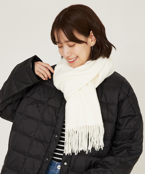 abahouse mavie（アバハウスマヴィ）の「ふわふわ無地ストール（ストール/ショール・レディース・オフホワイト/ラベンダー/ブルー/グレー/モカ・フリー）」の2枚目の写真