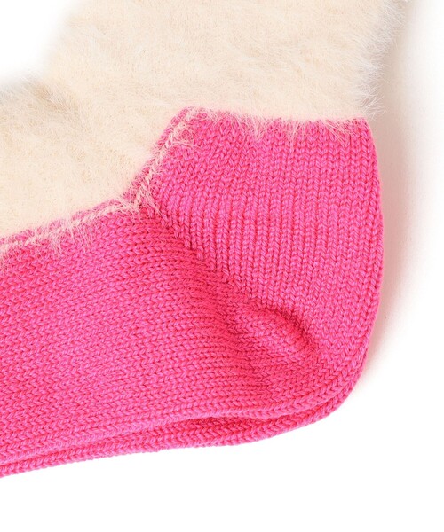 Tricote（トリコテ）の「TRICOTE:ミンキー シャギー ソックス（ソックス/靴下・レディース・ブラック/オフホワイト・ONE SIZE）」の4枚目の写真