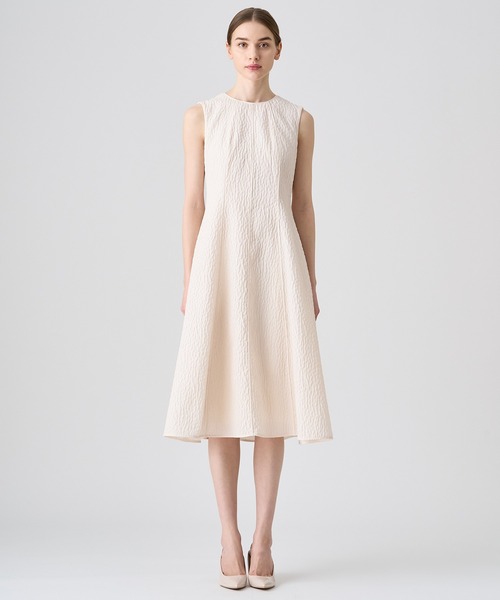 新品タグ付き　アナイ　ANAYI ふくれジャガードノースリーブフレア ワンピース ANAYI（アナイ）の「ふくれジャガードノースリーブフレア