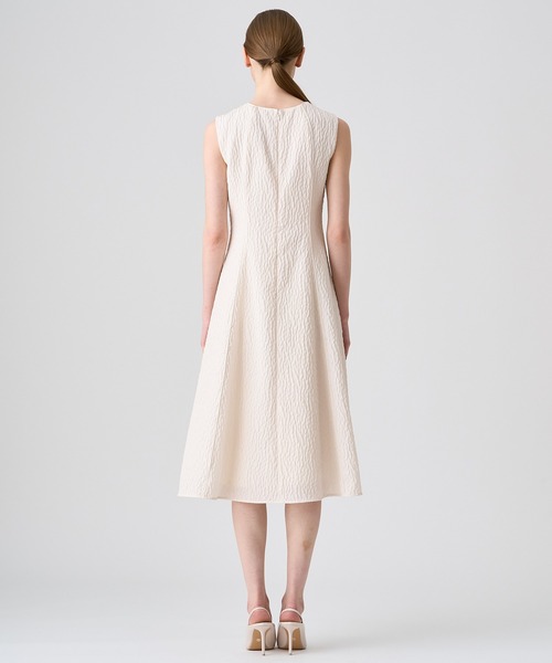 ANAYI（アナイ）の「ふくれジャガードノースリーブフレア ワンピース