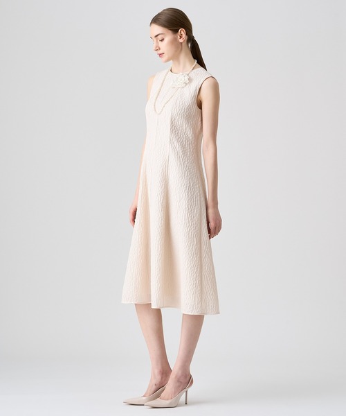 ANAYI（アナイ）の「ふくれジャガードノースリーブフレア ワンピース