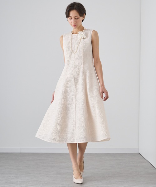 新品タグ付き　アナイ　ANAYI ふくれジャガードノースリーブフレア ワンピース ANAYI（アナイ）の「ふくれジャガードノースリーブフレア ワンピース