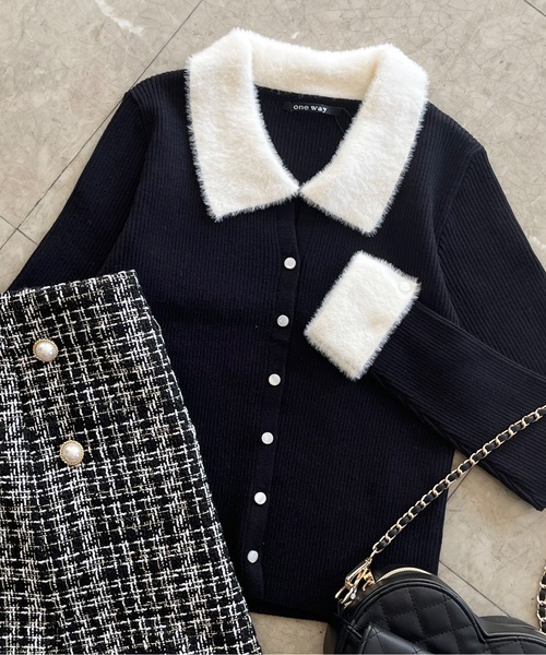 one way(ワンウェイ)の「フェザーポロ襟ニット(ニット/セーター・レディース・ホワイト/ブラック/グレー/ピンク・FREE)」の2枚目の写真