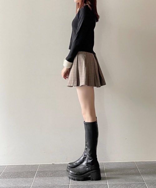 one way(ワンウェイ)の「フェザーポロ襟ニット(ニット/セーター・レディース・ホワイト/ブラック/グレー/ピンク・FREE)」の14枚目の写真