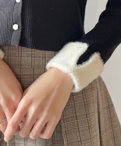 one way(ワンウェイ)の「フェザーポロ襟ニット(ニット/セーター・レディース・ホワイト/ブラック/グレー/ピンク・FREE)」の17枚目の写真