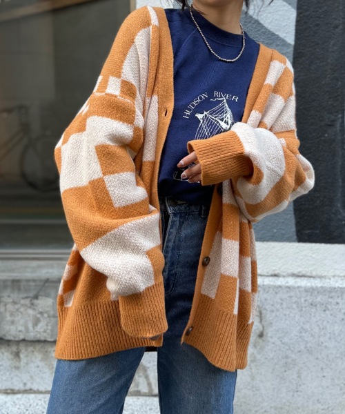 mi via loca（ミヴィアロカ）の「ダブルジャガード チェック柄 Vネックカーディガン（カーディガン/ボレロ・レディース・キャメル/ブラック・FREE）」の16枚目の写真