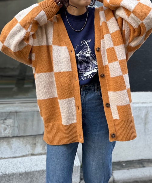 mi via loca（ミヴィアロカ）の「ダブルジャガード チェック柄 Vネックカーディガン（カーディガン/ボレロ・レディース・キャメル/ブラック・FREE）」の18枚目の写真