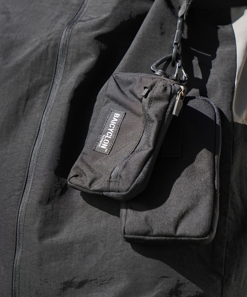 JOINT WORKS(ジョイントワークス)の「【BAICYCLON by bagjack / バイシクロン バイ バッグジャック】COMBO SHOULDER(ショルダーバッグ・メンズ・ブラック・FREE)」の3枚目の写真