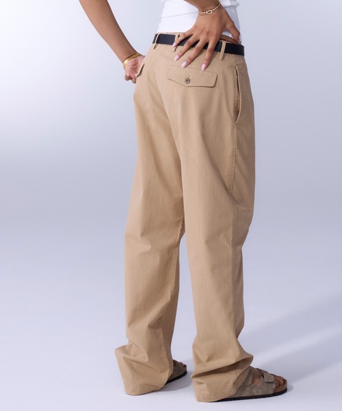 Wim Gazelle チノパンツ　キャメル セール】モダン '90s ルーズフィット カーキパンツ（チノパンツ）｜GAP