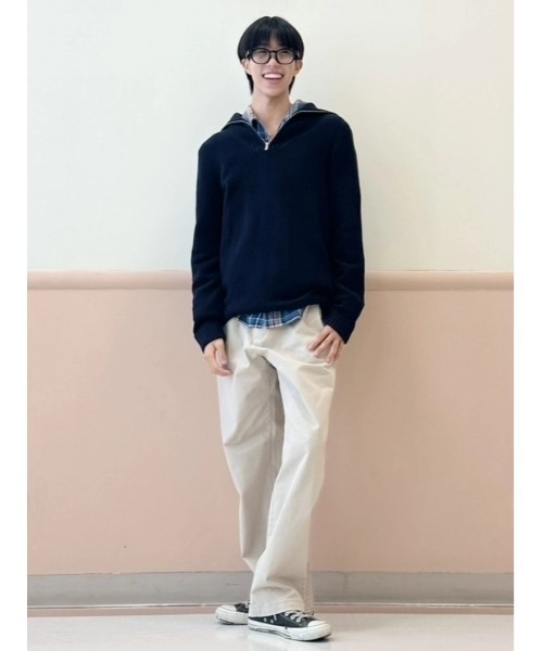 GAP（ギャップ）の「モダン '90s ルーズフィット カーキパンツ（チノパンツ・メンズ・ホワイト系その他/ブラック/ブラウン・29W 30L/30W 30L/31W 30L/32W 30L/28W 30L/31W 32L/32W 32L/33W 32L/34W 32L/36W 32L）」の7枚目の写真