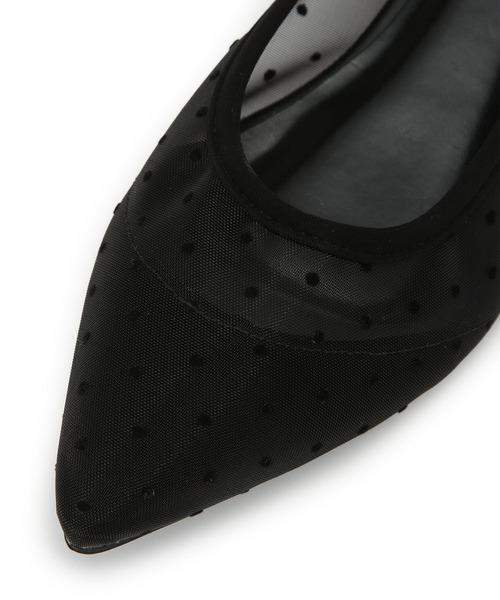 Juze（ジュゼ）の「ドットチュールパンプス（パンプス・レディース・ベージュ/ブラック・22.5cm/24.5cm/23.5cm）」の8枚目の写真