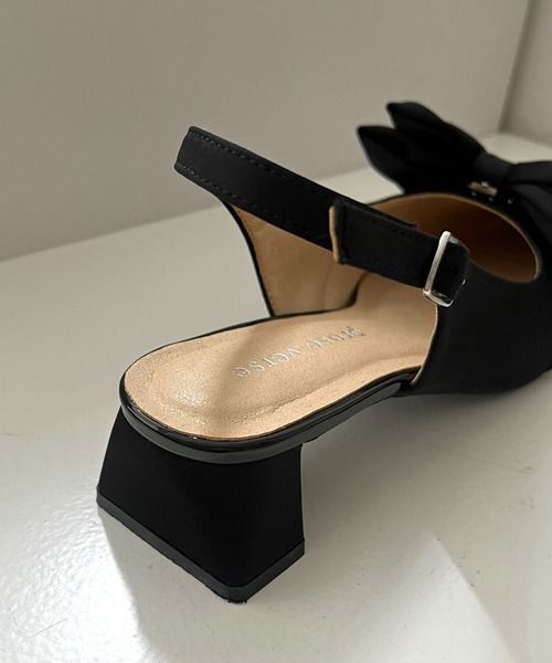 prose verse（プロズヴェール）の「【サテン】リボン2wayバックストラップミュール（パンプス・レディース・ブラック・LARGE/MEDIUM/SMALL）」の9枚目の写真