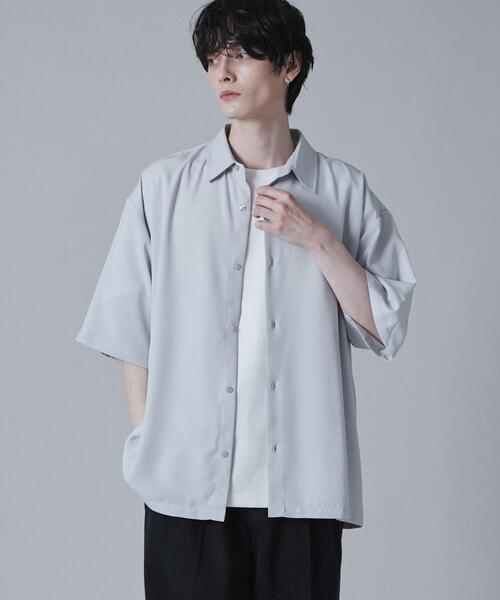 LUCY(ルーシー)の「LUCY/トロミBIGシャツ(シャツ/ブラウス・メンズ・グリーン/ライトグレー/ホワイト/ブラック・LARGE/MEDIUM)」の19枚目の写真