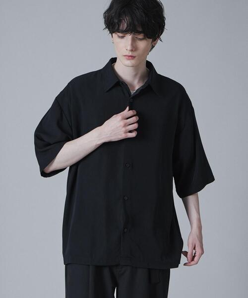 LUCY(ルーシー)の「LUCY/トロミBIGシャツ(シャツ/ブラウス・メンズ・グリーン/ライトグレー/ホワイト/ブラック・LARGE/MEDIUM)」の17枚目の写真