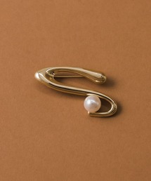 メタルカーブパールブローチ