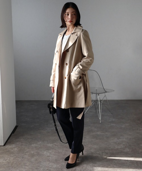 RIRIYANO（リリヤーノ）の「【RIRIYANO　ブライトツイル撥水トレンチコート】（トレンチコート・レディース・ブラック/ネイビー/アイボリー/ライトベージュ・XX-LARGE/XXX-LARGE/MEDIUM/LARGE/X-LARGE）」の6枚目の写真