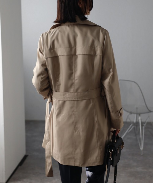 RIRIYANO（リリヤーノ）の「【RIRIYANO　ブライトツイル撥水トレンチコート】（トレンチコート・レディース・ブラック/ネイビー/アイボリー/ライトベージュ・XX-LARGE/XXX-LARGE/MEDIUM/LARGE/X-LARGE）」の16枚目の写真