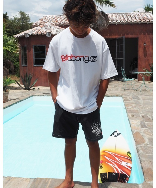 BILLABONG（ビラボン）の「BILLABONG メンズ SLICE LOGO Ｔシャツ 【2024年春夏モデル】/ビラボンY2Kリバイバルロゴ半袖Tシャツ（Tシャツ/カットソー・メンズ・ホワイト/ブラック・MEDIUM/LARGE/X-LARGE）」の12枚目の写真
