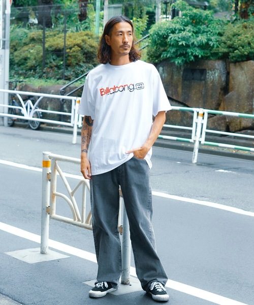 BILLABONG（ビラボン）の「BILLABONG メンズ SLICE LOGO Ｔシャツ 【2024年春夏モデル】/ビラボンY2Kリバイバルロゴ半袖Tシャツ（Tシャツ/カットソー・メンズ・ホワイト/ブラック・MEDIUM/LARGE/X-LARGE）」の17枚目の写真