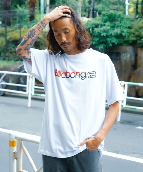 BILLABONG（ビラボン）の「BILLABONG メンズ SLICE LOGO Ｔシャツ 【2024年春夏モデル】/ビラボンY2Kリバイバルロゴ半袖Tシャツ（Tシャツ/カットソー・メンズ・ホワイト/ブラック・MEDIUM/LARGE/X-LARGE）」の20枚目の写真