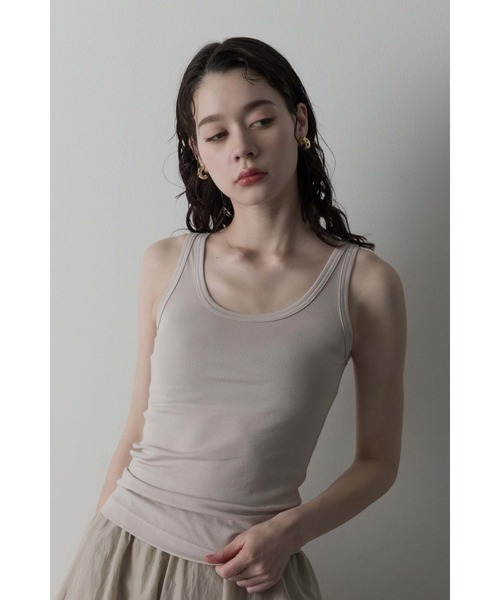 Limue(リミュ)の「シルケットリブタンクトップ(Tシャツ/カットソー・レディース・ホワイト/ブラック/チャコールグレー/ベージュ・FREE)」の5枚目の写真
