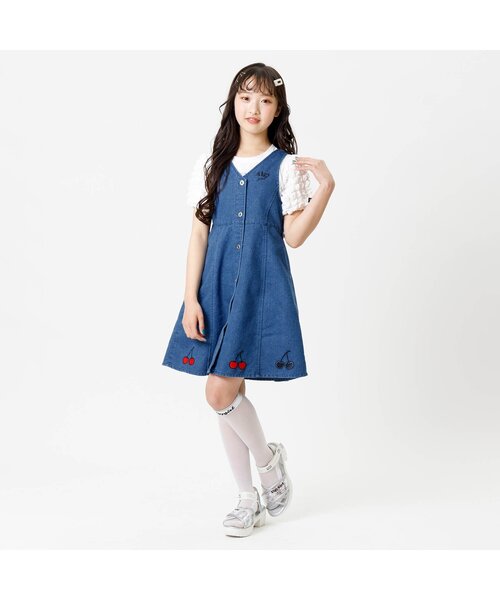 algy（アルジー）の「チェリーモチーフジャンスカ（ジャンパースカート・キッズ・アイボリー/インディゴブルー・XXX-SMALL/XX-SMALL/X-SMALL/MEDIUM/SMALL）」の3枚目の写真