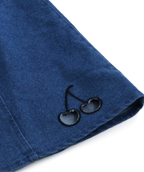 algy（アルジー）の「チェリーモチーフジャンスカ（ジャンパースカート・キッズ・アイボリー/インディゴブルー・XXX-SMALL/XX-SMALL/X-SMALL/MEDIUM/SMALL）」の6枚目の写真