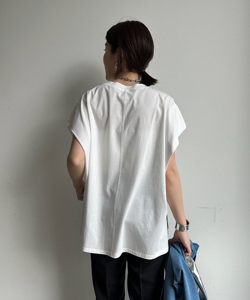 DouDou(ドゥドゥ)の「【WEB限定】 LESCALAプリントフレンチスリーブTEE(Tシャツ/カットソー・レディース・チャコールグレー/ベージュ/オフホワイト/ピンク・FREE)」の11枚目の写真