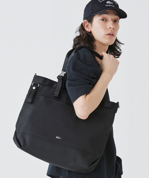 LACOSTE（ラコステ）の「コメ PCポケットラージトートバッグ（トートバッグ・メンズ・ブラック/ダークグリーン・FREE）」の8枚目の写真