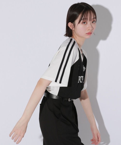 Anui(アニュイ)の「【UNISEX】配色ゲーミングTシャツ(Tシャツ/カットソー・レディース・オフホワイト/ブラック・MEDIUM)」の4枚目の写真