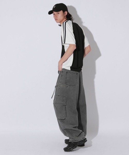 Anui(アニュイ)の「【UNISEX】配色ゲーミングTシャツ(Tシャツ/カットソー・レディース・オフホワイト/ブラック・MEDIUM)」の14枚目の写真