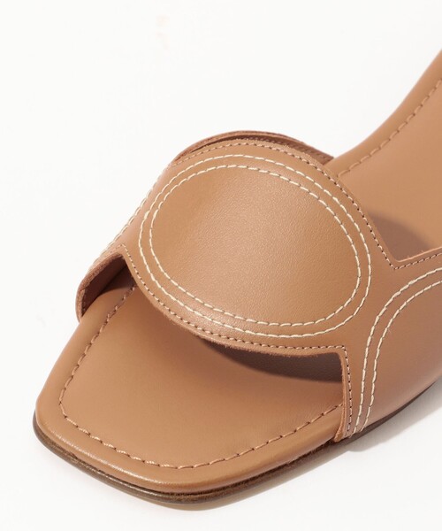 TOMORROWLAND （トゥモローランド）の「DI GAIA LUCIA フラットサンダル（サンダル・レディース・キャメル・38/36/37）」の6枚目の写真