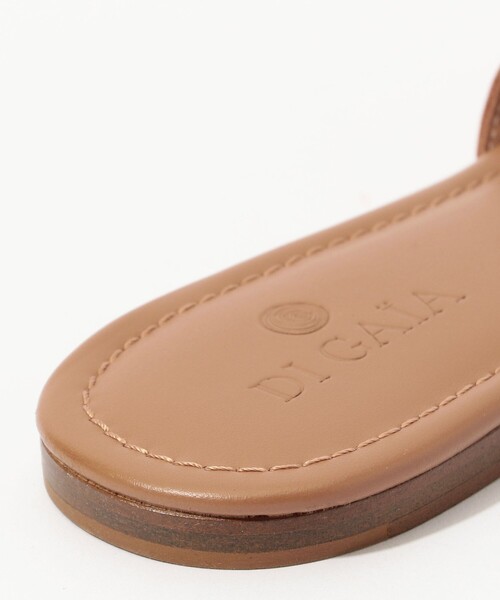 TOMORROWLAND （トゥモローランド）の「DI GAIA LUCIA フラットサンダル（サンダル・レディース・キャメル・38/36/37）」の7枚目の写真